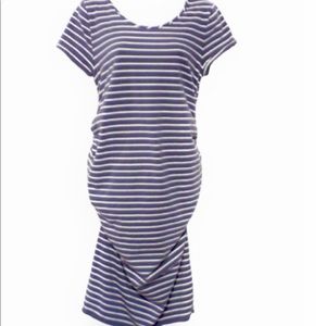 Ingrid & Isabelle Maternity dress